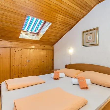 With A Parking Space Vantacici, Krk - 5313 *