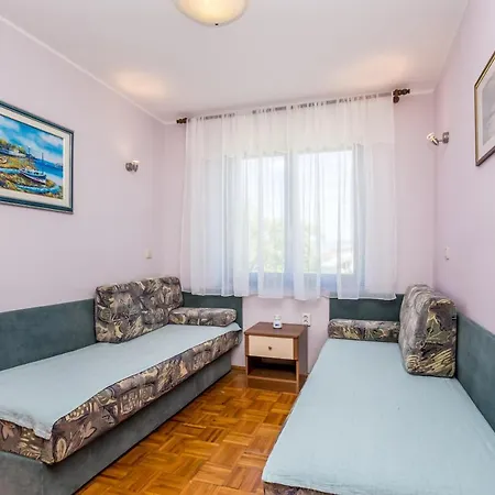 With A Parking Space Vantacici, Krk - 5313 * Malinska