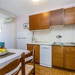 With A Parking Space Vantacici, Krk - 5313 Daire